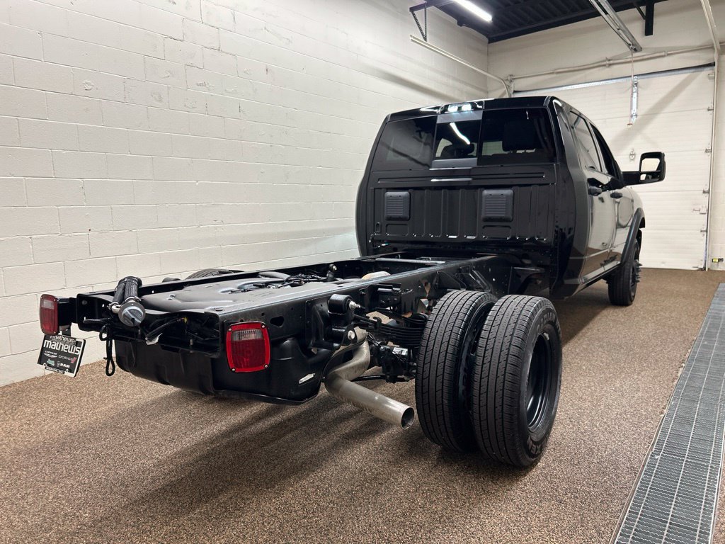Used 2025 RAM 3500 Tradesman AWD/4WD image 2