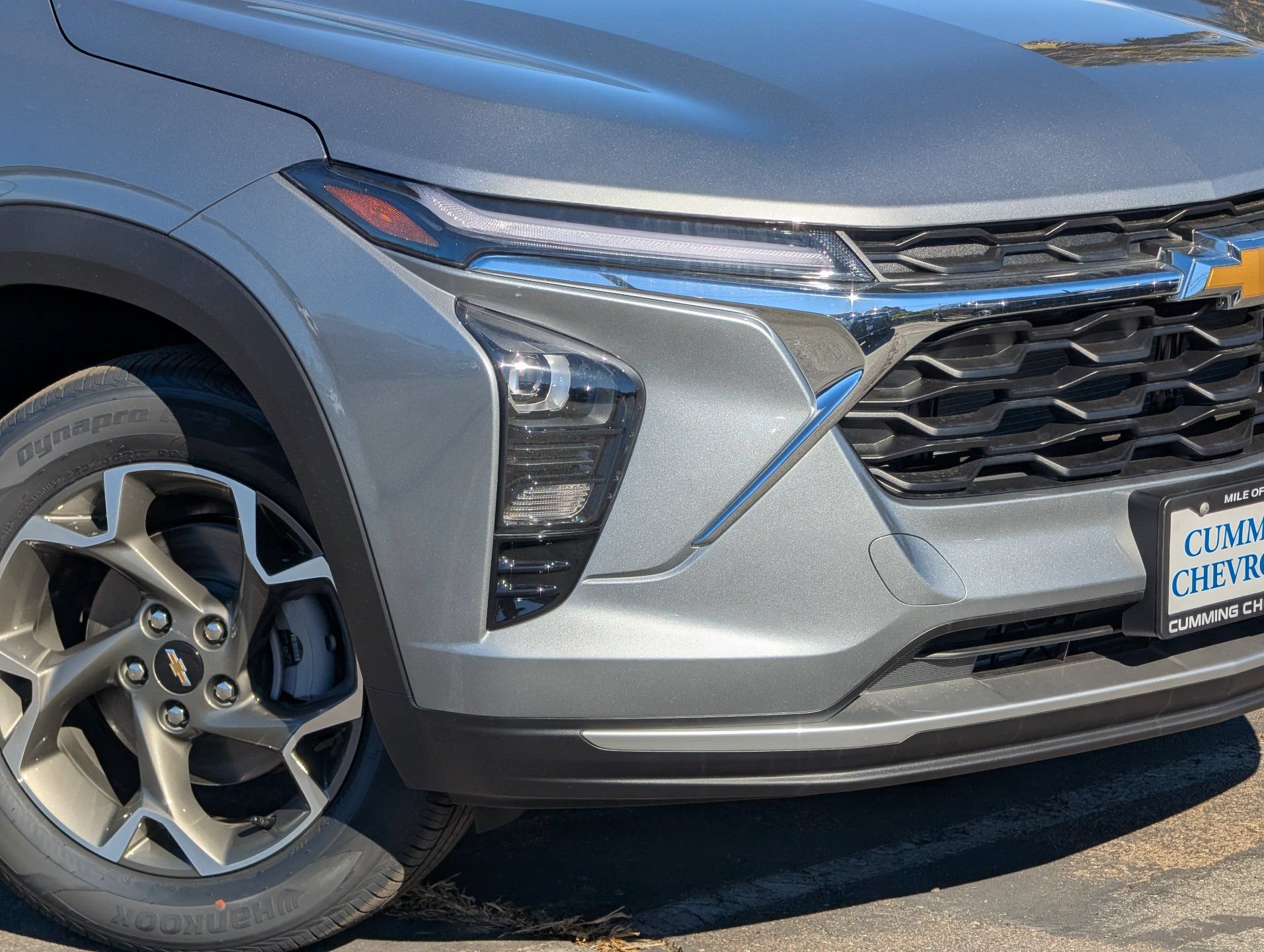 New 2026 Chevrolet Trax LT FWD image 3