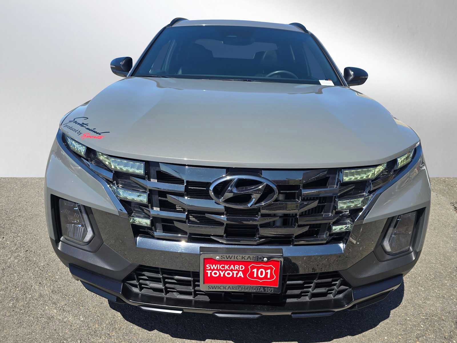 Used 2024 Hyundai Santa Cruz Night image 8