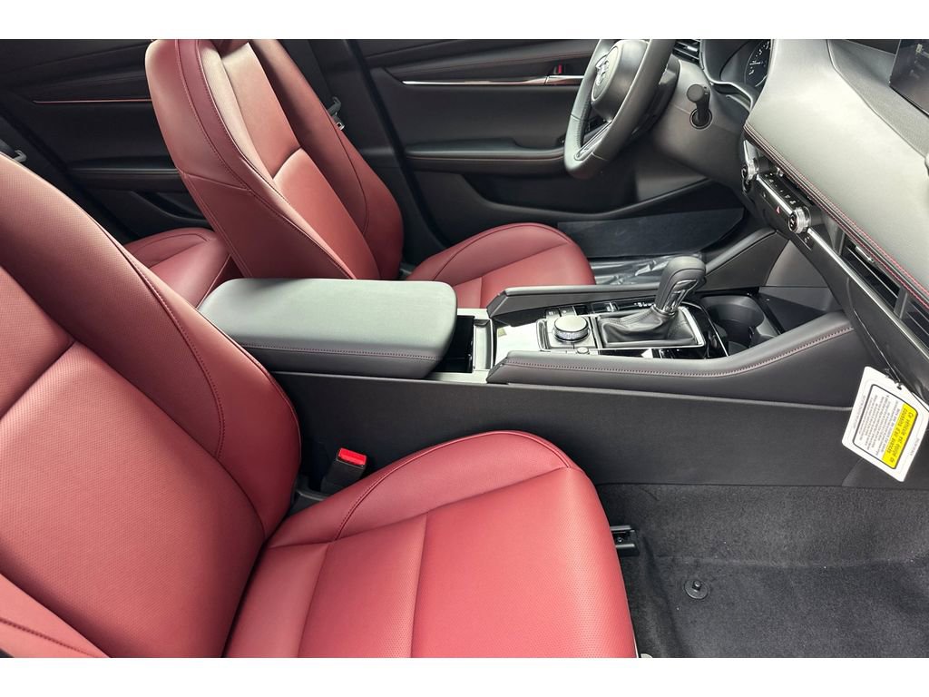 Certified 2025 MAZDA MAZDA3 Carbon image 14