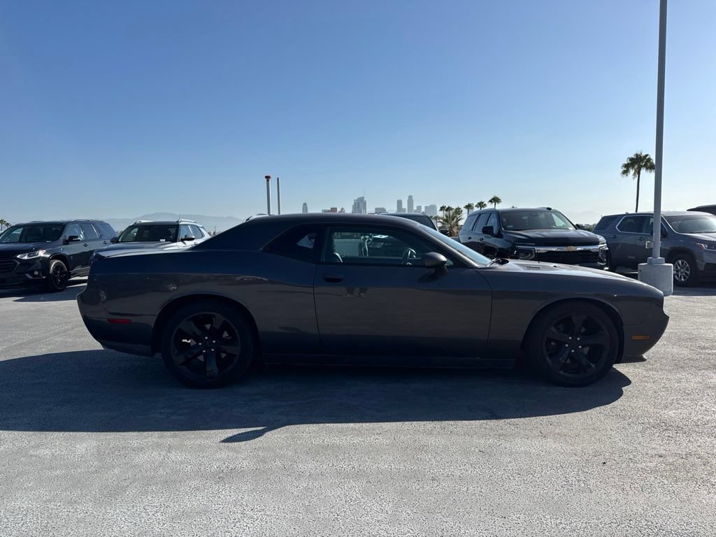 Used 2014 Dodge Challenger R/T Plus RWD image 4