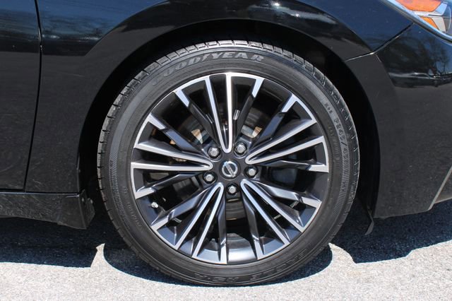 Used 2016 Nissan Maxima Platinum image 39