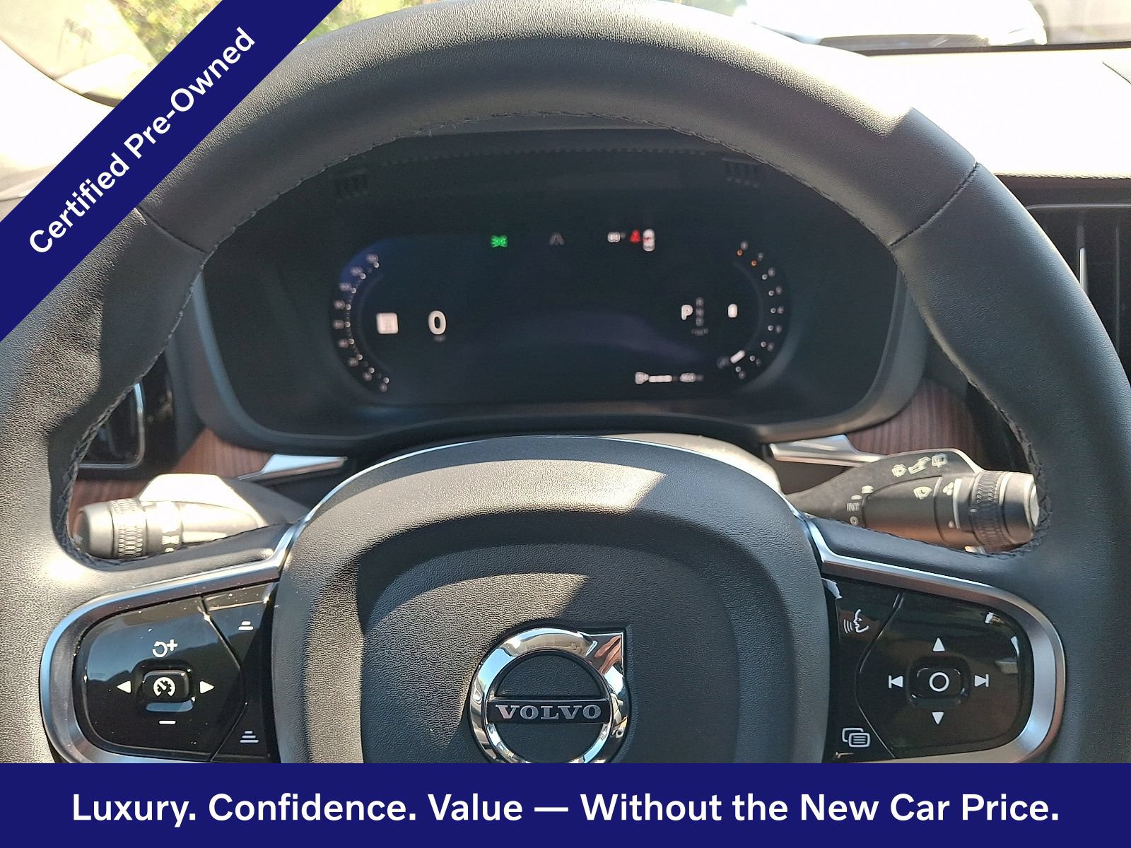 Certified 2024 Volvo XC60 B5 Plus w/ Protection Package Premier AWD/4WD image 20
