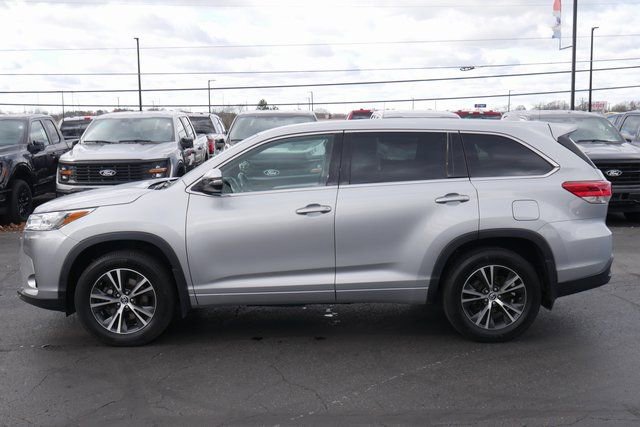 Used 2018 Toyota Highlander Plus image 6