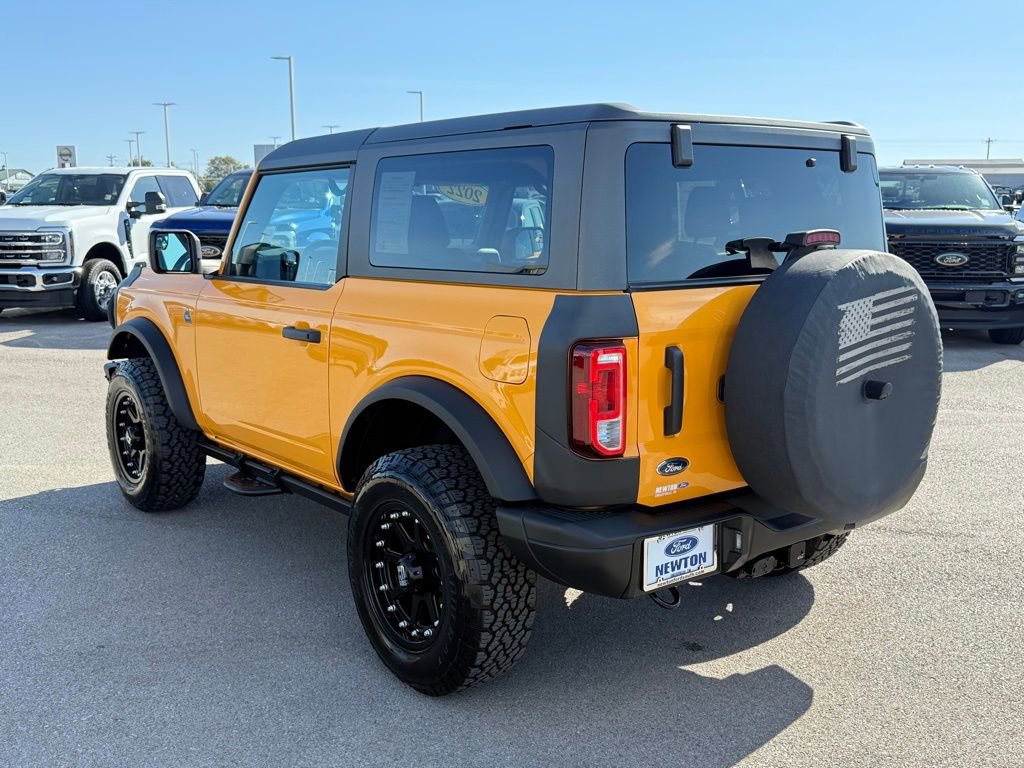 Used 2022 Ford Bronco Black Diamond image 37