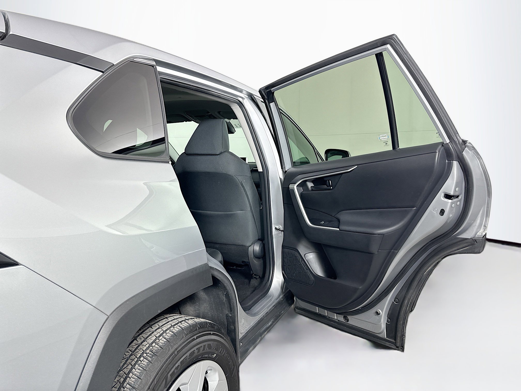 Used 2024 Toyota RAV4 LE image 27