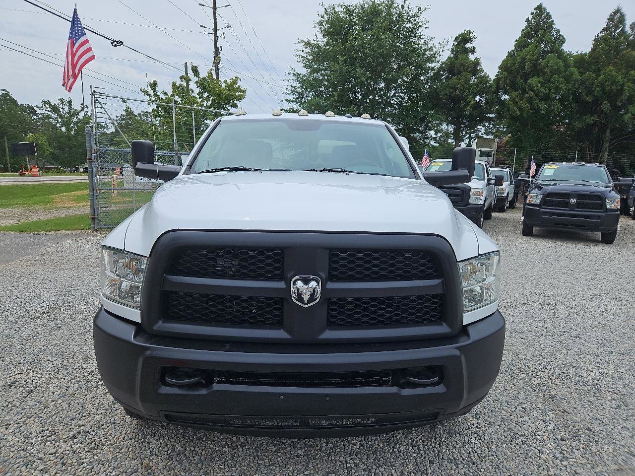 Used 2016 RAM 3500 Tradesman image 8