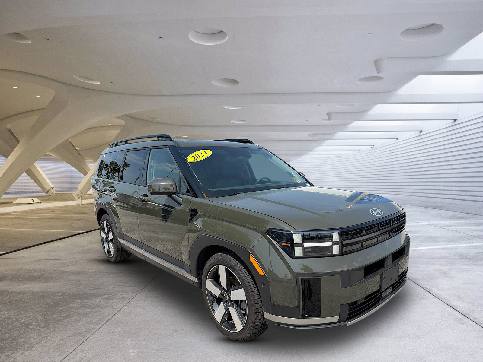 Used 2024 Hyundai Santa Fe Limited image 1
