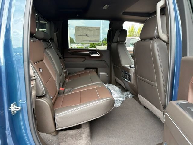 New 2026 GMC Sierra 3500 Denali w/ Denali Reserve Package AWD/4WD image 22