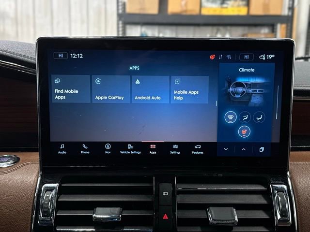 Certified 2024 Lincoln Navigator L Reserve image 38