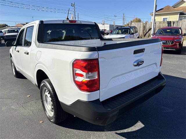 Used 2022 Ford Maverick XL image 6