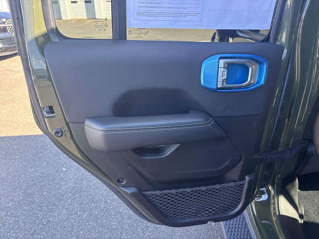 Used 2022 Jeep Wrangler Unlimited Sahara w/ Cold Weather Group image 12