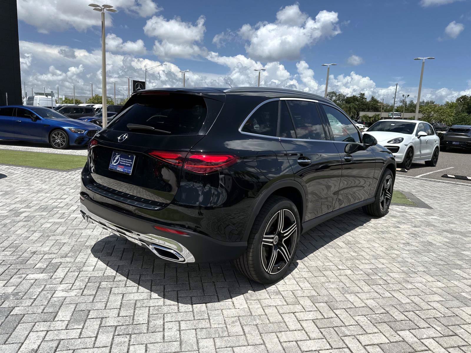 New 2027 Mercedes-Benz GLC 300 image 5
