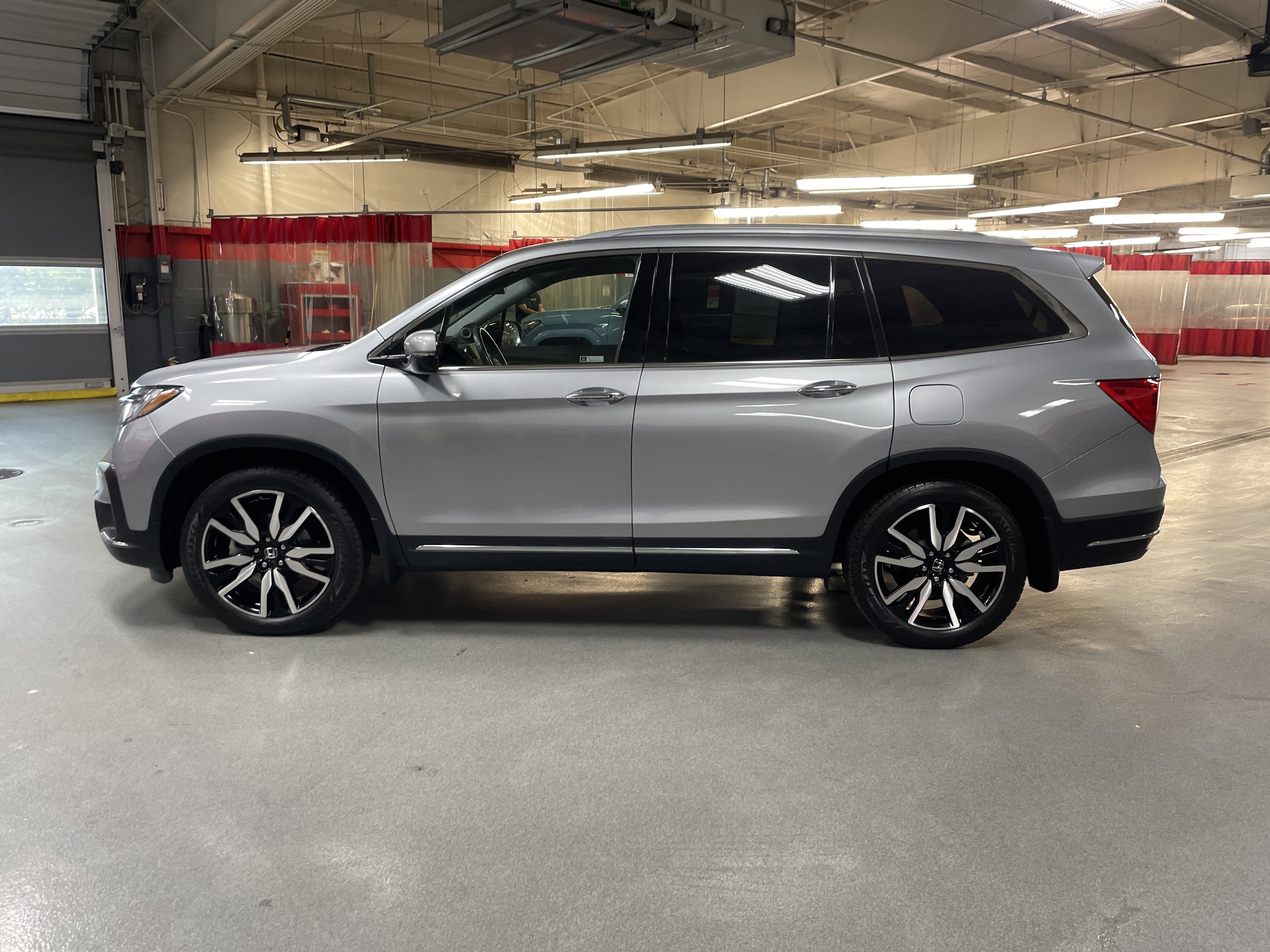 Used 2019 Honda Pilot Elite image 7