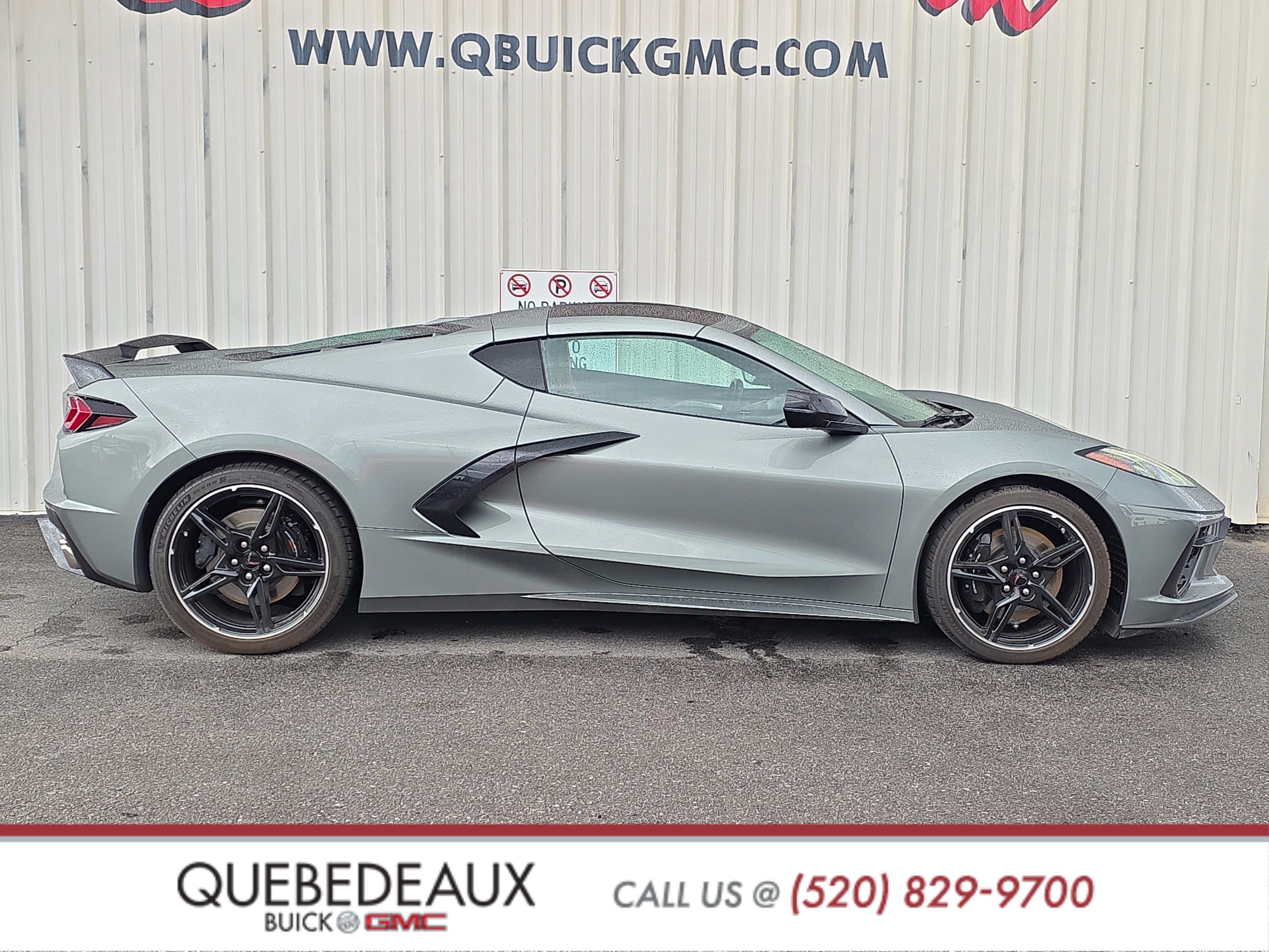 Used 2022 Chevrolet Corvette Stingray Premium Cpe w/ Z51 Performance Package RWD image 8