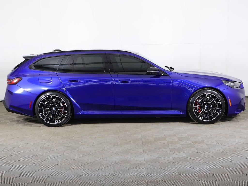 Used 2025 BMW M5 Touring AWD/4WD image 18