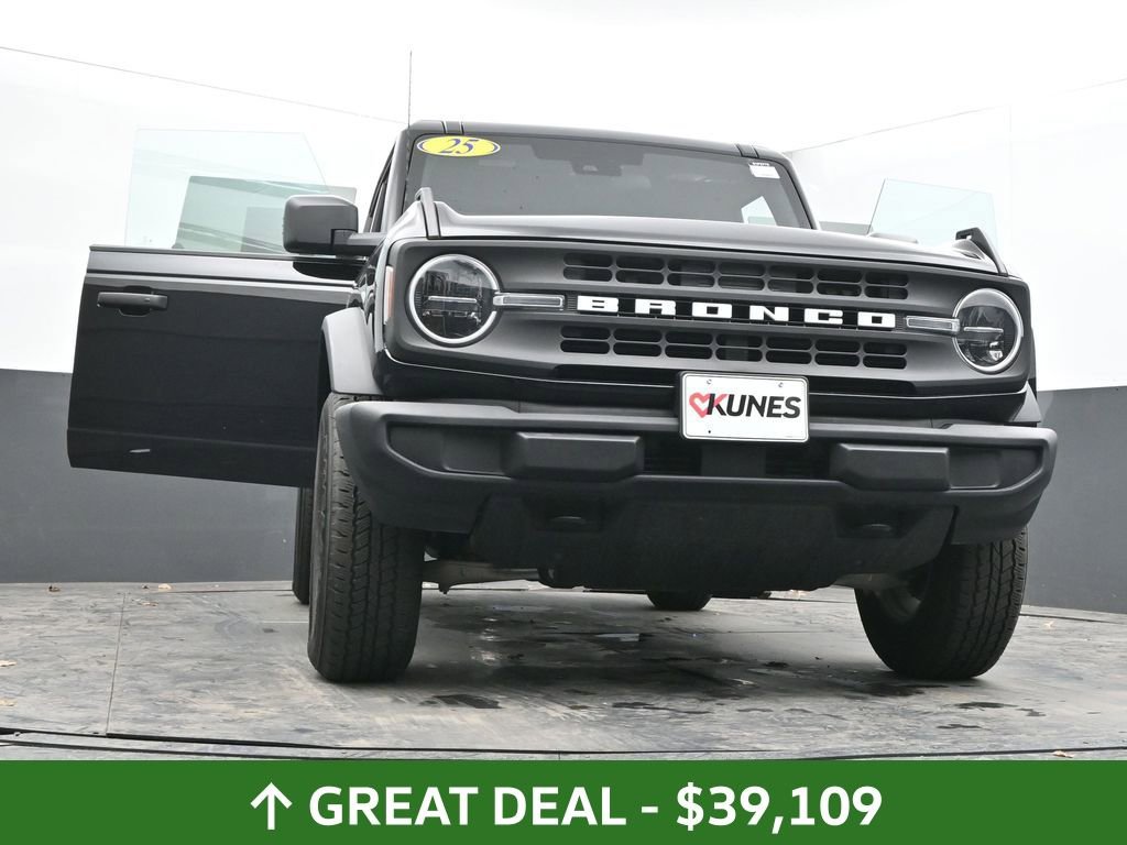 Used 2025 Ford Bronco Big Bend image 86