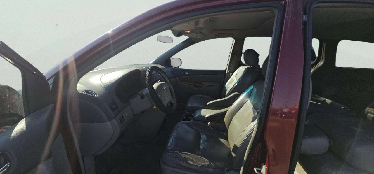Used 2006 Toyota Sienna image 6