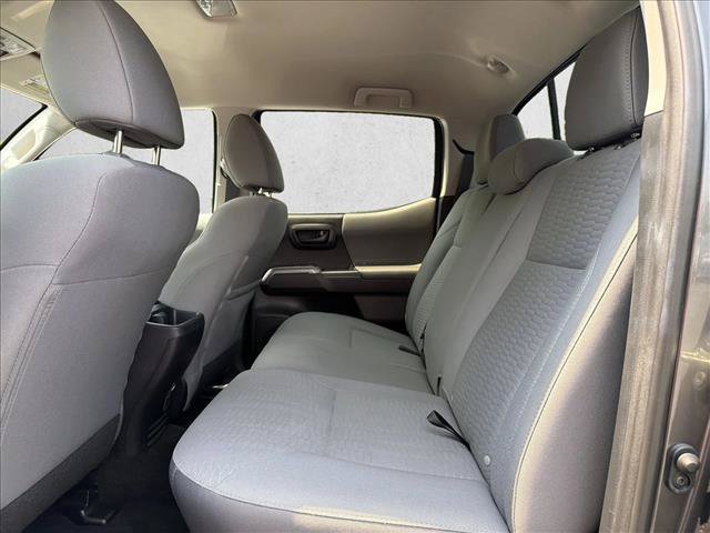 Used 2019 Toyota Tacoma SR5 RWD image 22