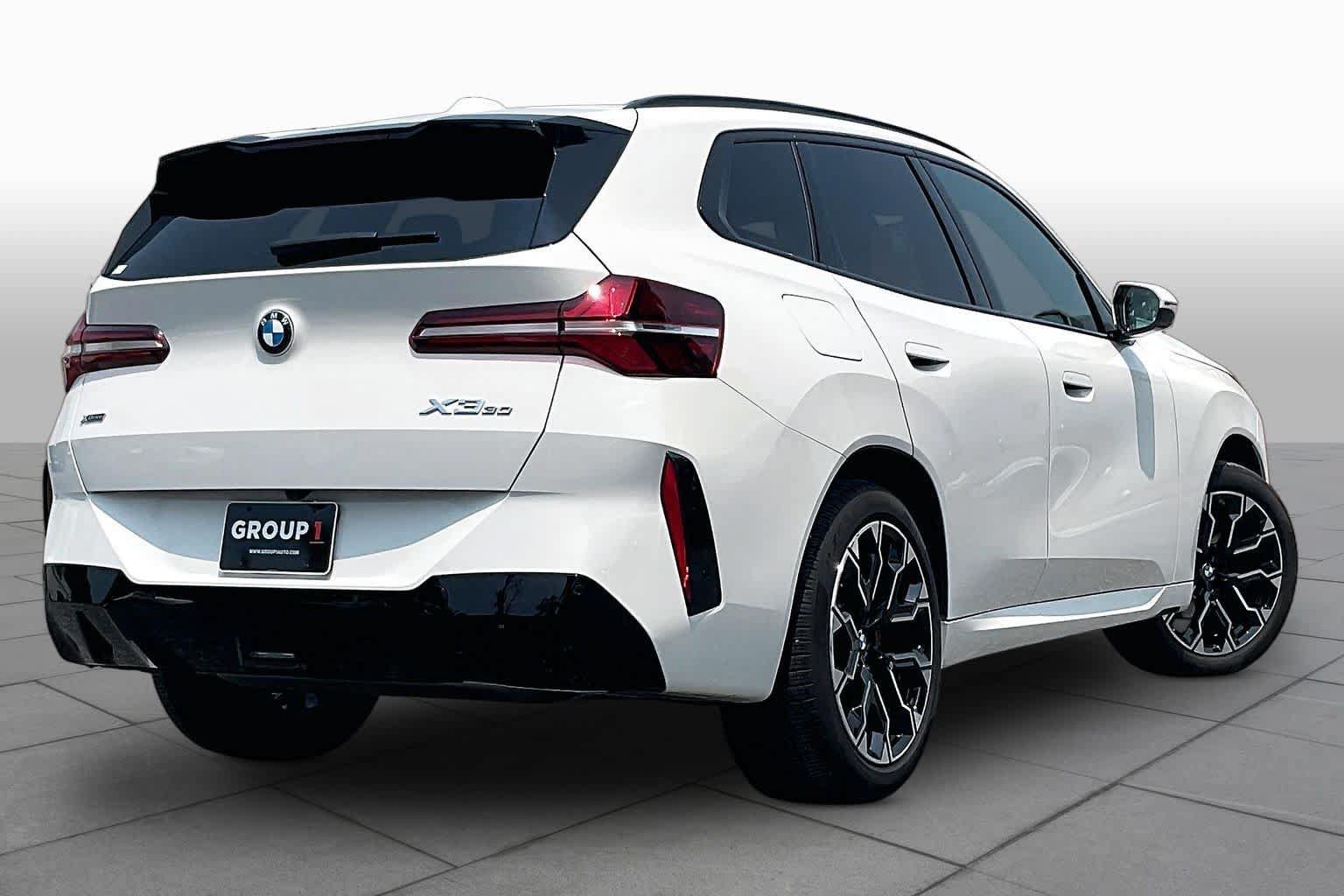 Used 2025 BMW X3 xDrive30i w/ Premium Package AWD/4WD image 12