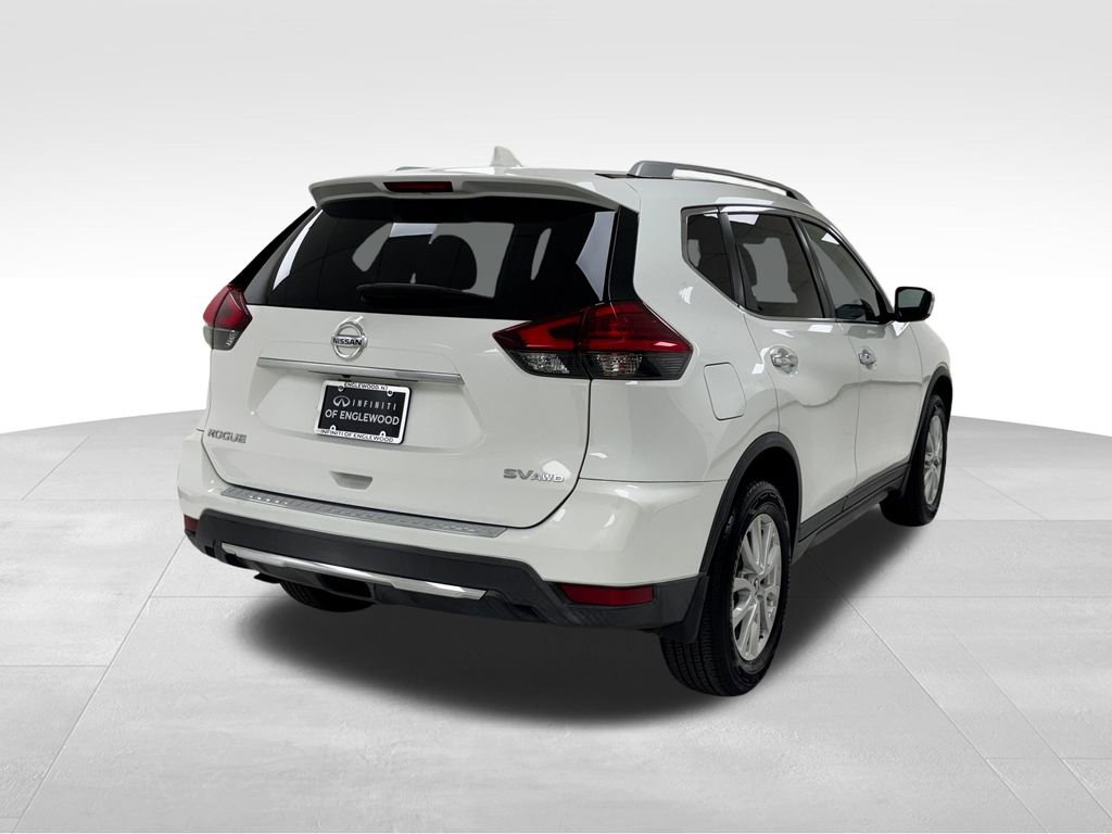 Used 2017 Nissan Rogue SV image 7