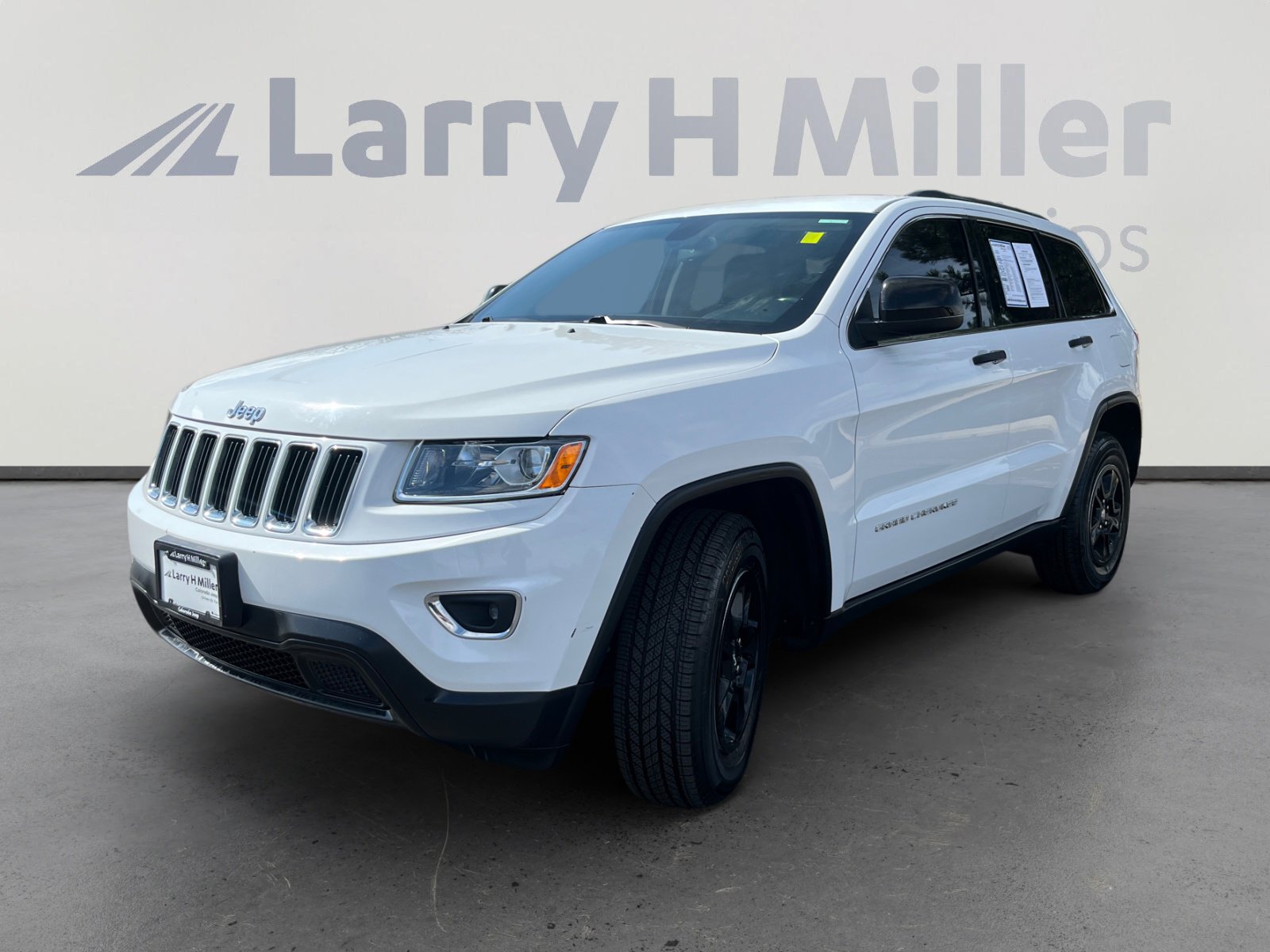 Used 2015 Jeep Grand Cherokee Laredo w/ Quick Order Package 23E