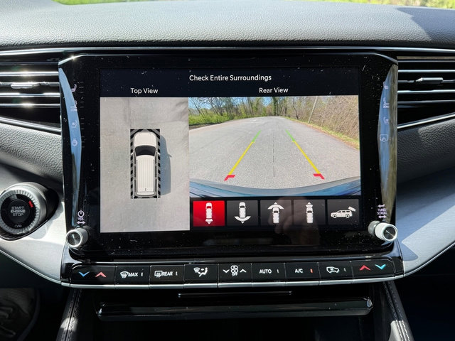 New 2026 Jeep Grand Wagoneer 4WD image 33