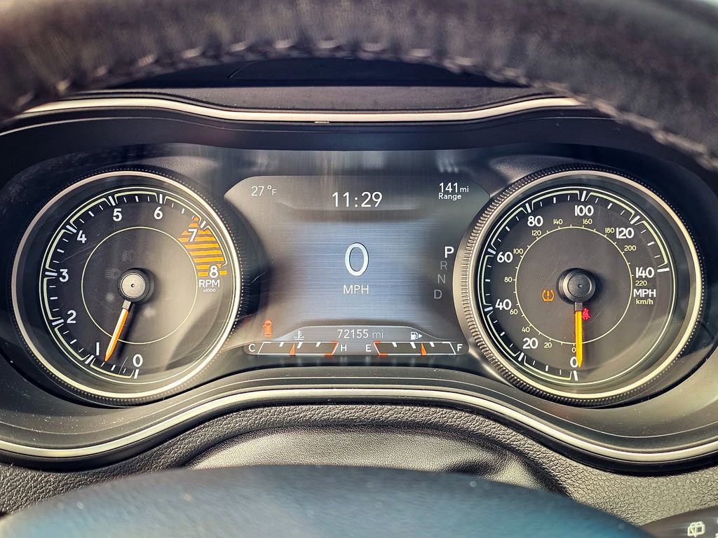 Used 2019 Jeep Cherokee Trailhawk w/ Comfort/Convenience Group image 16