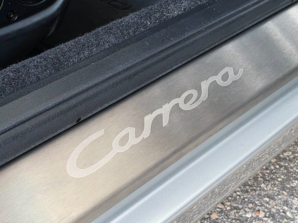 Used 1998 Porsche 911 Cabriolet image 70