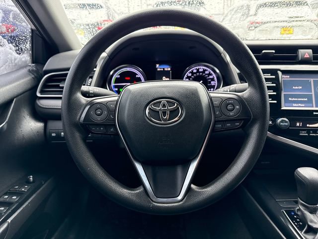 Used 2020 Toyota Camry LE image 20