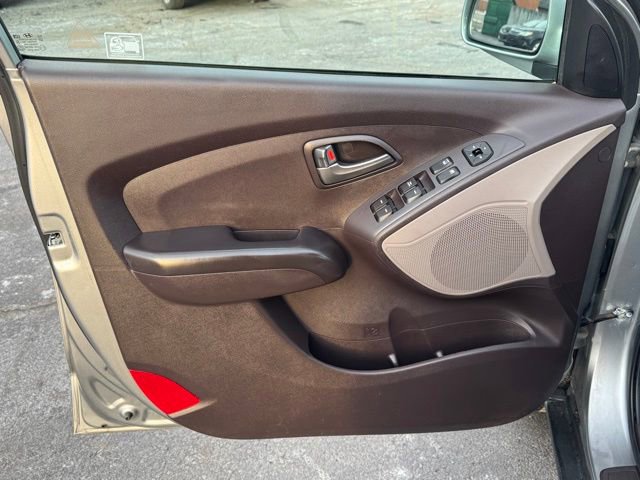 Used 2014 Hyundai Tucson GLS image 13