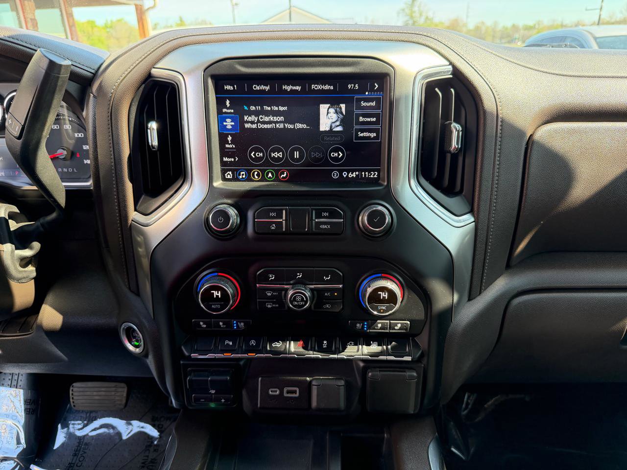 Used 2020 Chevrolet Silverado 1500 LTZ image 33