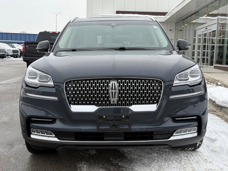 Certified 2022 Lincoln Aviator Reserve w/ Equipment Group 201A image 12
