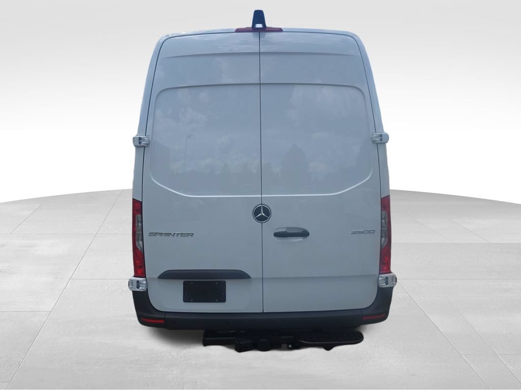 New 2026 Mercedes-Benz Sprinter 2500 image 4
