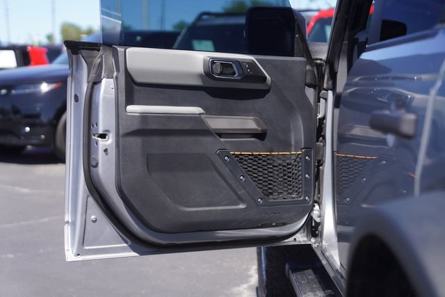 Used 2023 Ford Bronco Badlands image 30