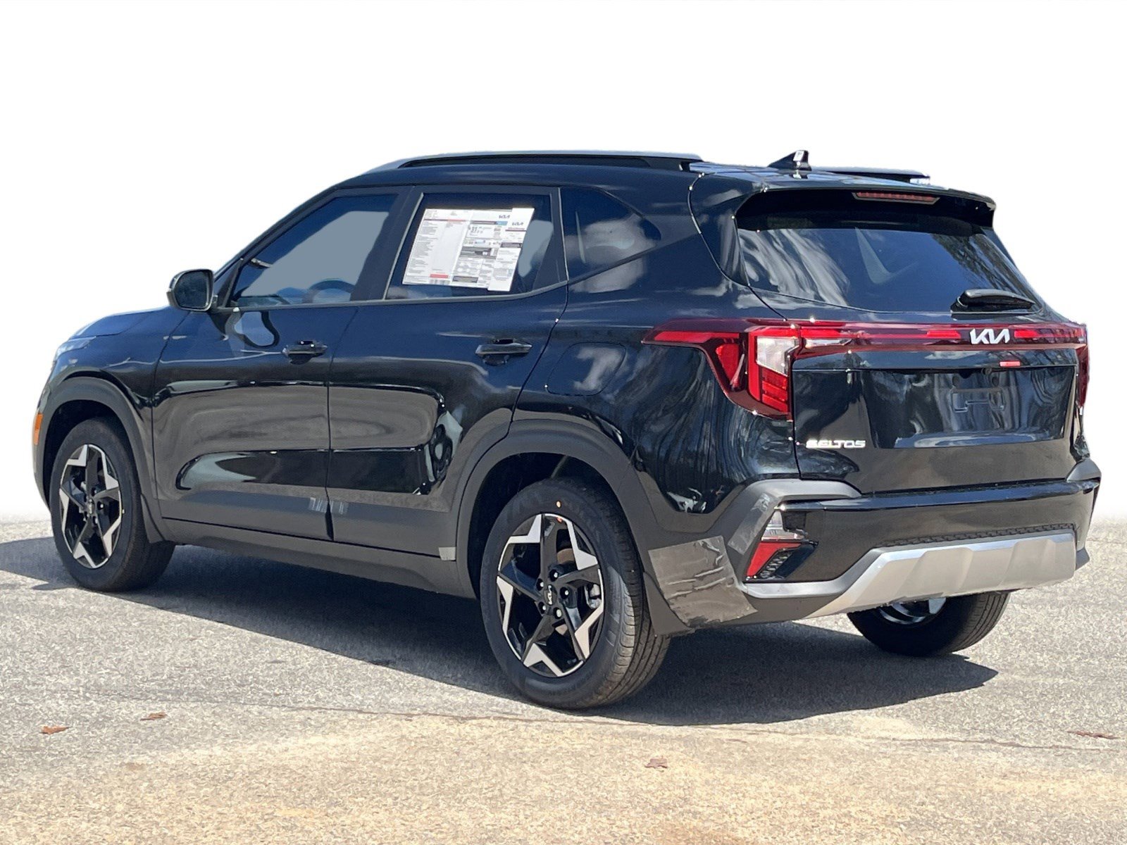 New 2026 Kia Seltos S FWD image 23