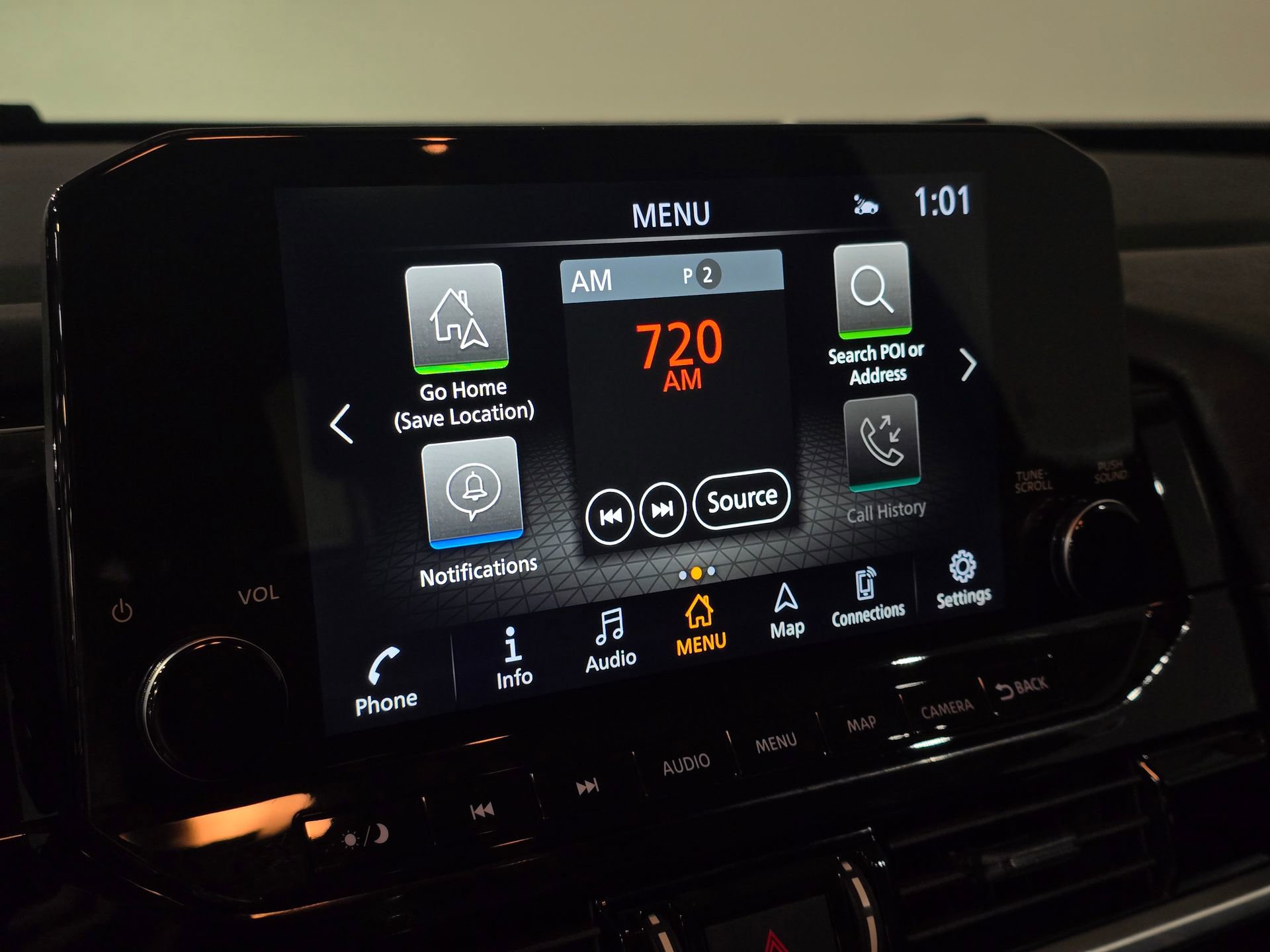 Used 2025 Nissan Pathfinder SL image 29