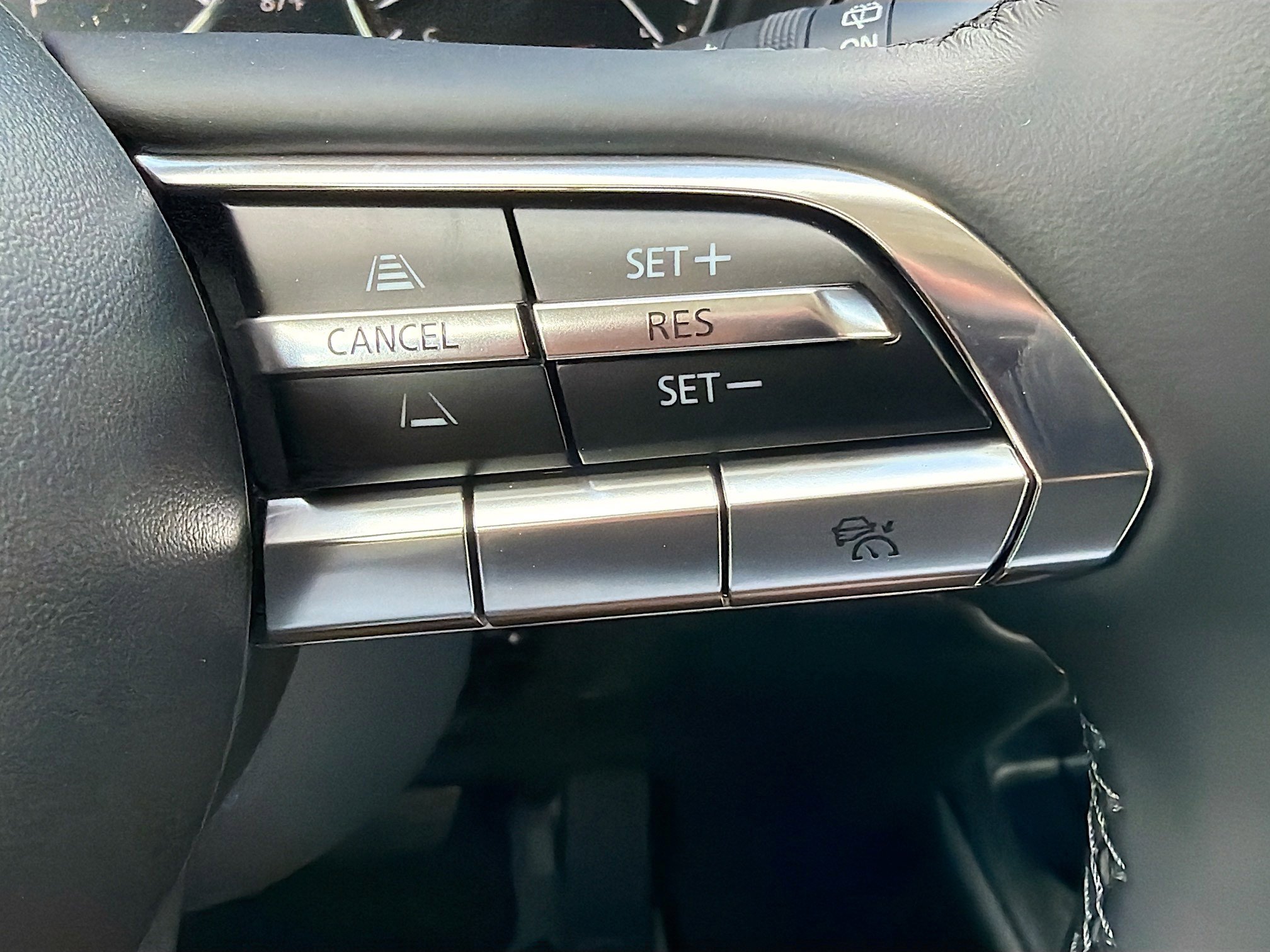 New 2026 MAZDA CX-50 AWD 2.5 S w/ Weather Package image 39