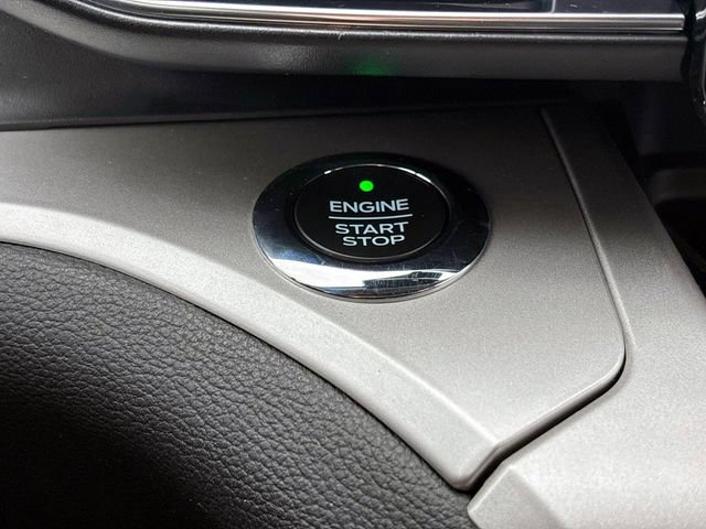 Used 2020 Ford Explorer XLT w/ Equipment Group 202A AWD/4WD image 29