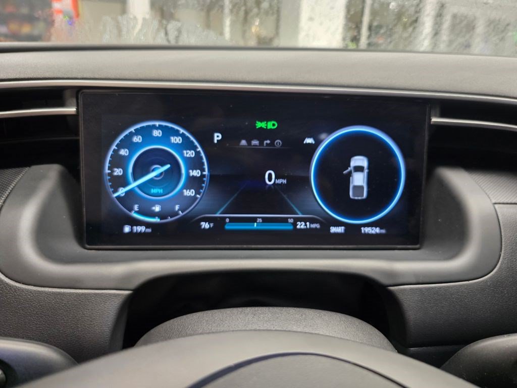 Used 2024 Hyundai Santa Cruz SEL w/ Activity Package FWD image 23