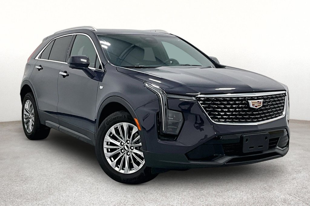 Used 2025 Cadillac XT4 Premium Luxury AWD/4WD image 1