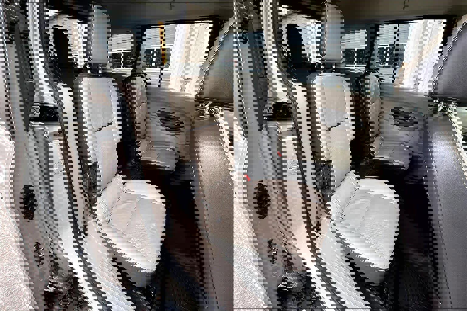 Used 2016 Ford Transit Connect Titanium image 19