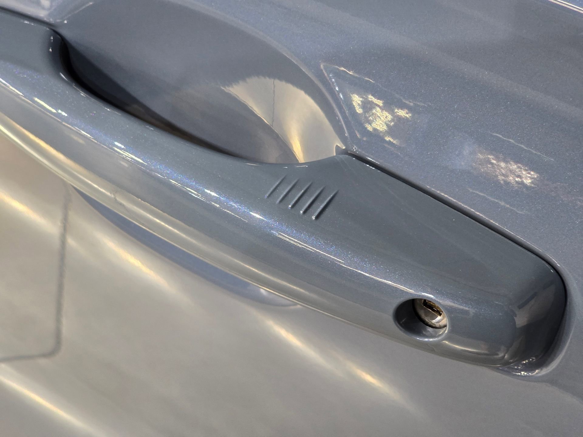 New 2025 Lincoln Corsair Reserve w/ Equipment Group 202A image 12