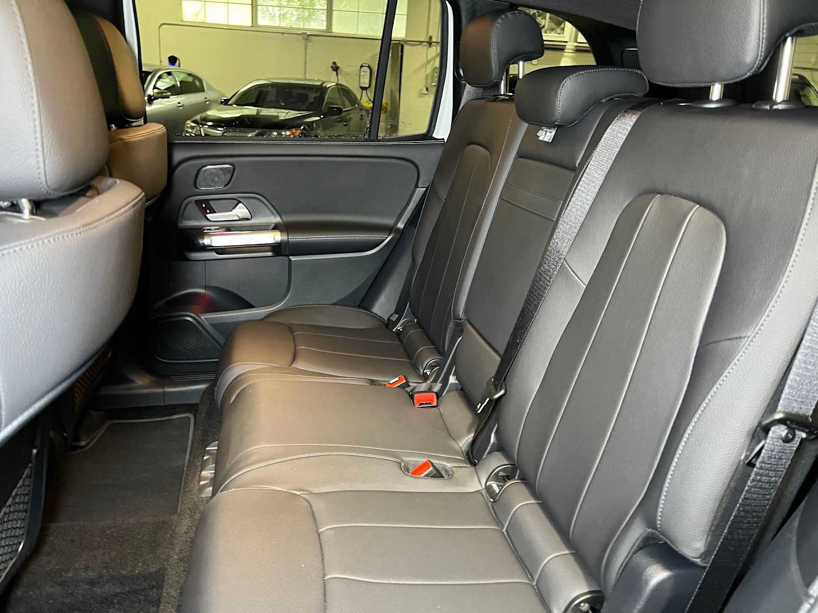 Used 2026 Mercedes-Benz GLB 250 4MATIC image 20