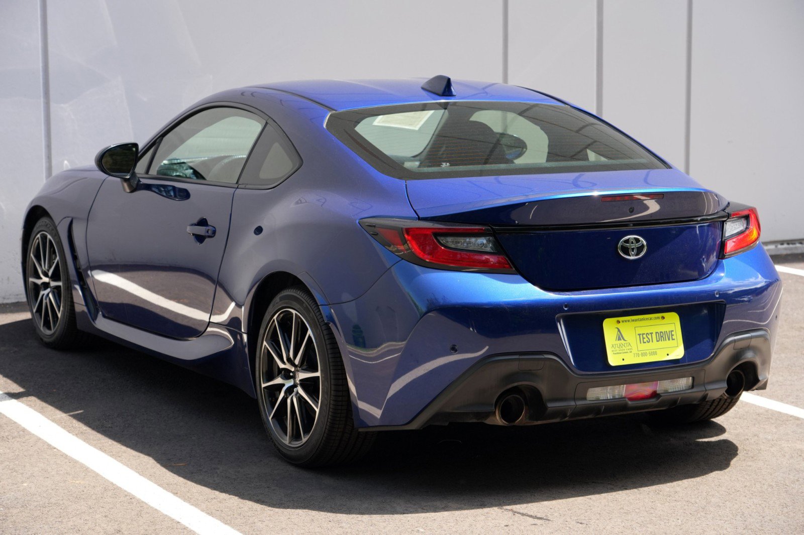 Used 2022 Toyota GR86 RWD image 41