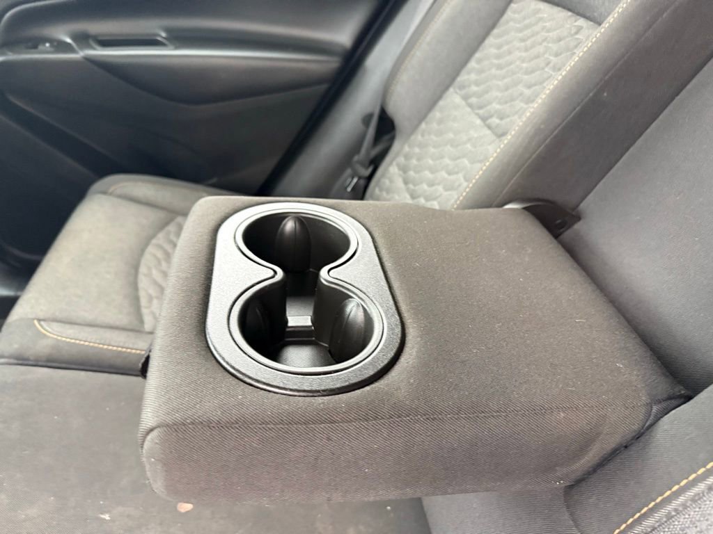 Used 2020 Chevrolet Equinox LT w/ Driver Convenience Package image 15