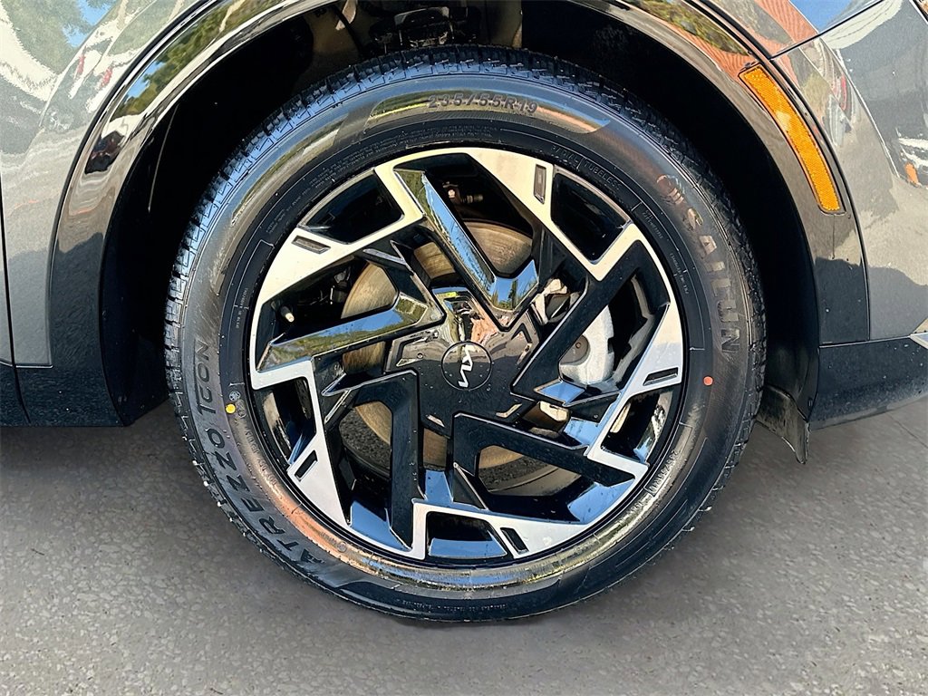 Certified 2024 Kia Sportage SX image 32