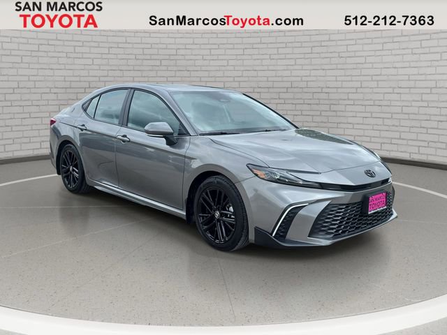 Used 2026 Toyota Camry SE w/ Convenience Package FWD image 3