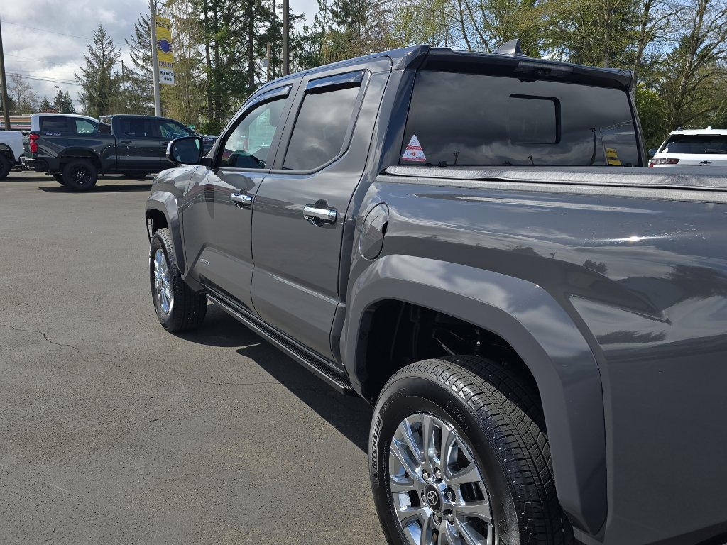 Used 2024 Toyota Tacoma Limited w/ Limited Package (LT) image 10