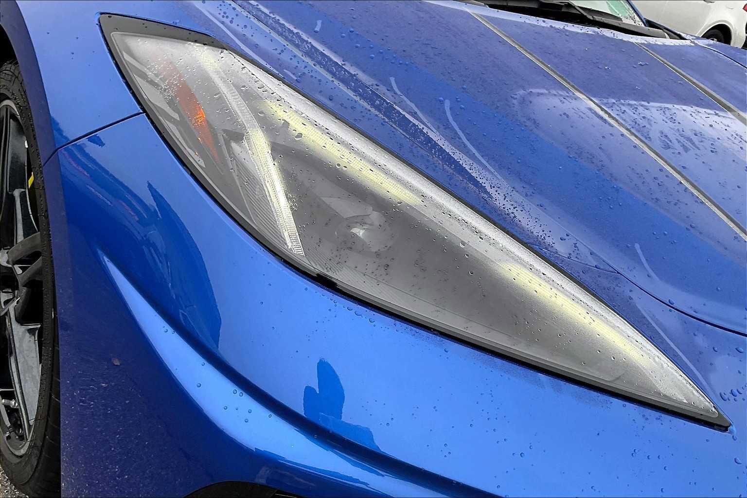 Used 2021 Chevrolet Corvette 2LT w/ Battery Protection Package image 26